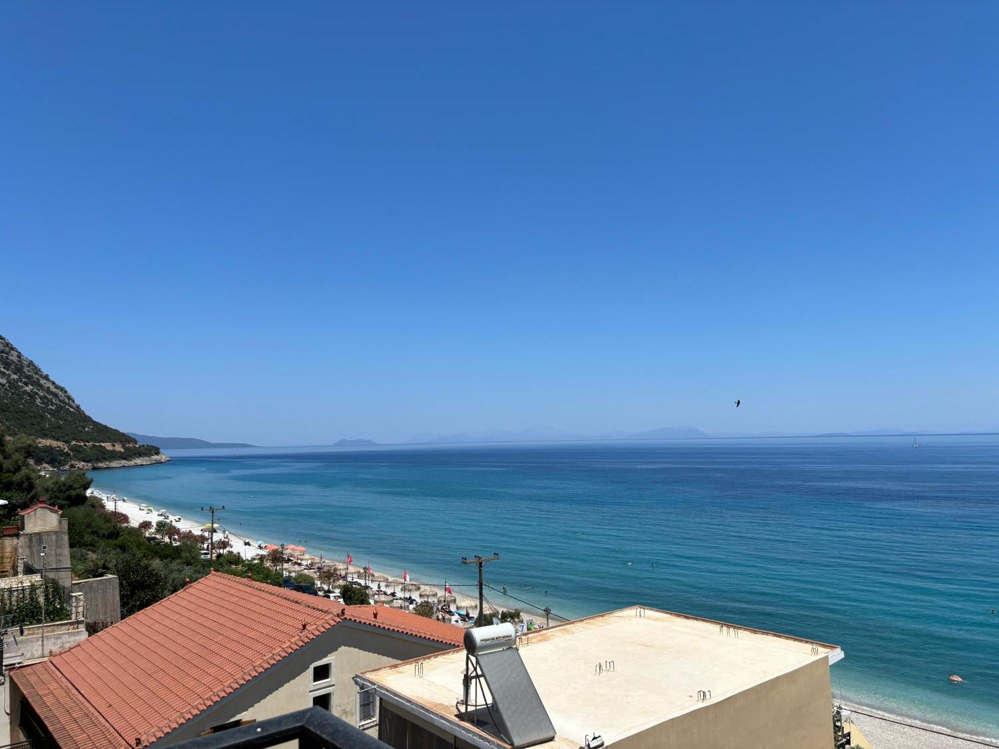 Friderica House Hotel Poros  Exterior photo