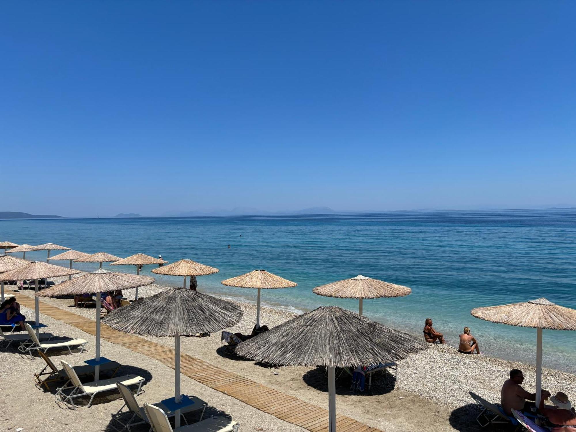 Friderica House Hotel Poros  Exterior photo