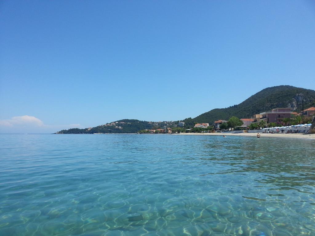 Friderica House Hotel Poros  Exterior photo